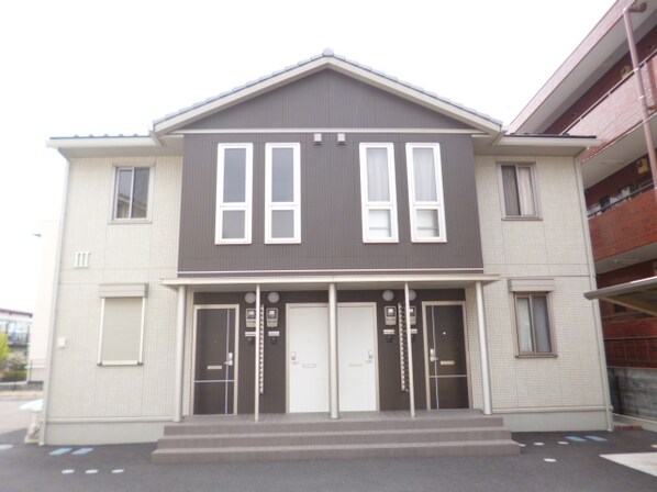 シュエット赤山 IIIの物件外観写真